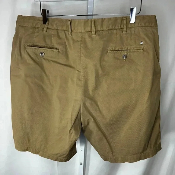 Peter Millar Size 40 Shorts Chino Flat Front Khaki Casual - Picture 2 of 10